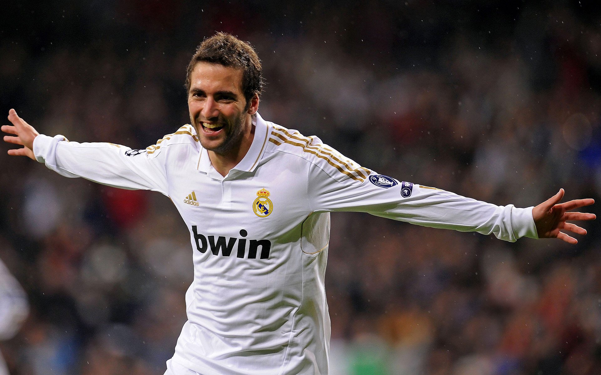 是否应推动球员参与联合国可持续发展目标，是否应推动球员参与联合国可持续发展目标的实现